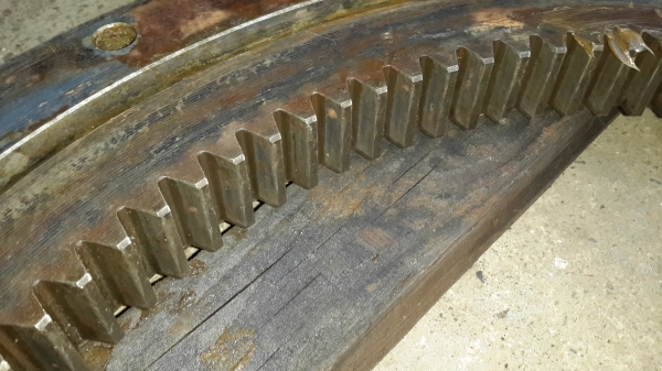 pc30-7 เฟีองเอววงเดือน pc30-7 เฟีองเอววงเดือน