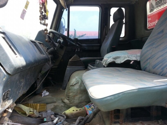 รถอีซูซุ 10 ล้อ พื้นเรียบ FVZ 280 แรงม้า. ปี 38 สนใจติดต่อ 081 - 6079515 รถอีซูซุ 10 ล้อ พื้นเรียบ FVZ 280 แรงม้า. ปี 38 สนใจติดต่อ 081 - 6079515