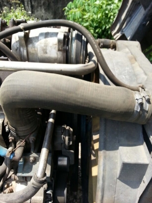 รถอีซูซุ 10 ล้อ พื้นเรียบ FVZ 280 แรงม้า. ปี 38 สนใจติดต่อ 081 - 6079515 รถอีซูซุ 10 ล้อ พื้นเรียบ FVZ 280 แรงม้า. ปี 38 สนใจติดต่อ 081 - 6079515