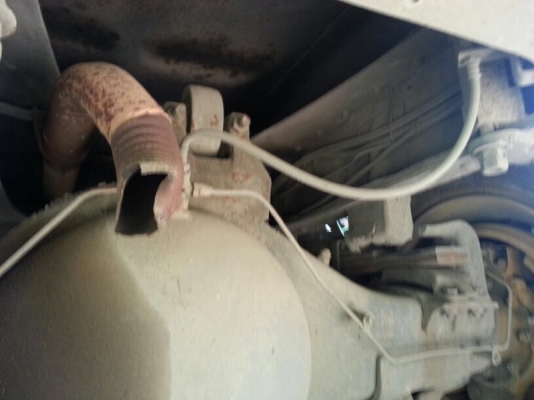 รถอีซูซุ 10 ล้อ พื้นเรียบ FVZ 280 แรงม้า. ปี 38 สนใจติดต่อ 081 - 6079515 รถอีซูซุ 10 ล้อ พื้นเรียบ FVZ 280 แรงม้า. ปี 38 สนใจติดต่อ 081 - 6079515