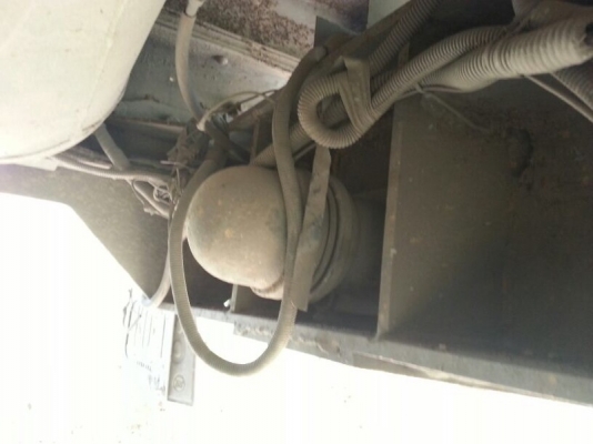 รถอีซูซุ 10 ล้อ พื้นเรียบ FVZ 280 แรงม้า. ปี 38 สนใจติดต่อ 081 - 6079515 รถอีซูซุ 10 ล้อ พื้นเรียบ FVZ 280 แรงม้า. ปี 38 สนใจติดต่อ 081 - 6079515