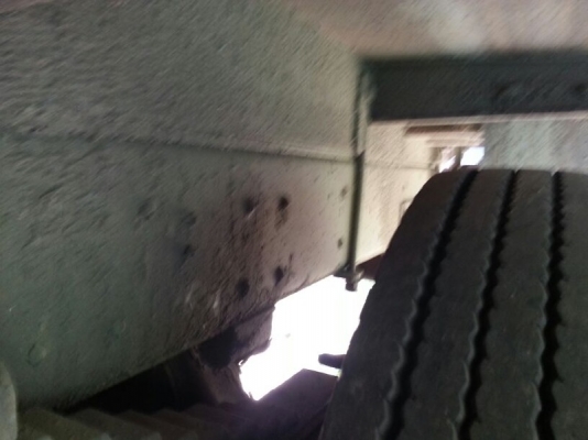 รถอีซูซุ 10 ล้อ พื้นเรียบ FVZ 280 แรงม้า. ปี 38 สนใจติดต่อ 081 - 6079515 รถอีซูซุ 10 ล้อ พื้นเรียบ FVZ 280 แรงม้า. ปี 38 สนใจติดต่อ 081 - 6079515