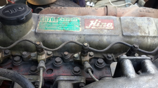 ขาย6ล้อฮีโน่ ติดเครน ทาดาโน่ 4.5ตัน 3ปอก 2ชัก KL340 ยาว5.50เมตร เครื่อง EH700 พวงมาลัยพาวเวอร์ คัดซีสวย ยาง 900-20 น๊อตล้อ 8ตัว สภาพดีพร้อมใช้