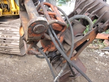 ขาย- งาคีบไม้ แบบหมุนได้ สำหรับรถขุด แบคโฮ มือสองเก่าญี่ปุ่นแท้ ราคา 88,000 บาท ขาย- งาคีบไม้ แบบหมุนได้ สำหรับรถขุด แบคโฮ มือสองเก่าญี่ปุ่นแท้ ราคา 88,000 บาท