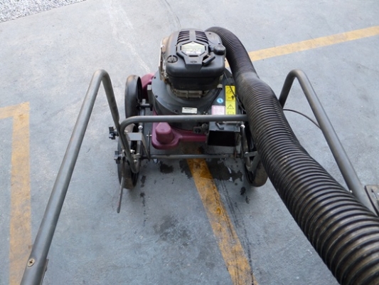 รถดูดฝุ่น แบบเดินตาม นำเข้าจากญี่ปุ่น