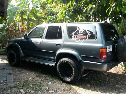ขายด่วนรถ TOYOTA FORUNER  รถสภาพสวย