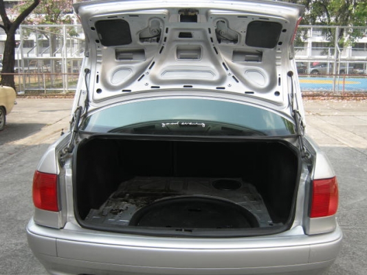 AUDI, 80 2.0 E ปี 1995 เกียร์ออโต้มือเดียวออกห้าง ขับดีพร้อมๆ59000