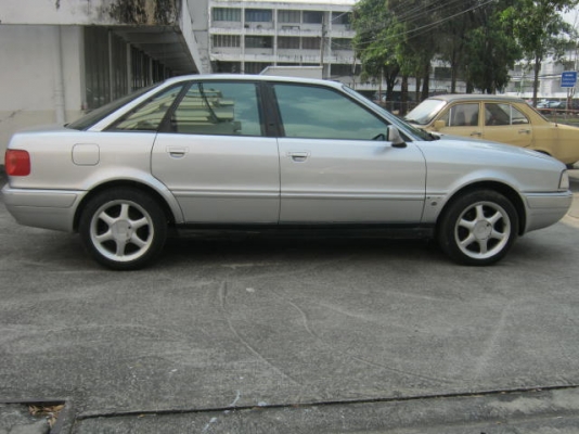 AUDI, 80 2.0 E ปี 1995 เกียร์ออโต้มือเดียวออกห้าง ขับดีพร้อมๆ59000