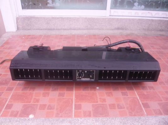 ขายตู้แอร์แขวน Yokohama หน้าปรับได้แบบ 4 ช่อง