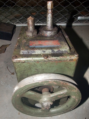 ขายปั๊มสูญญากาศเพลาลอย ราคา 1500 บาท