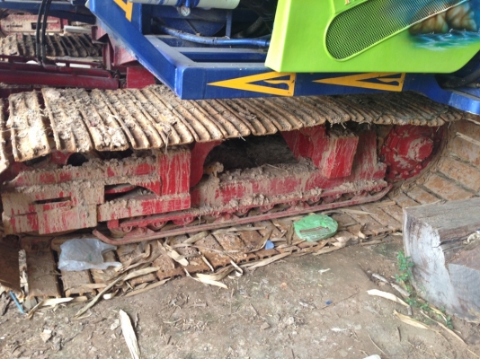 ขายรถเกี่ยวข้าวไทยเส็ง เดี่ยวทรนงจ้าวพายุ