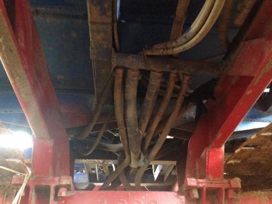 ขายรถเกี่ยวข้าวไทยเส็ง เดี่ยวทรนง