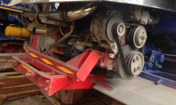 ขายรถเกี่ยวข้าวไทยเส็ง เดี่ยวทรนง