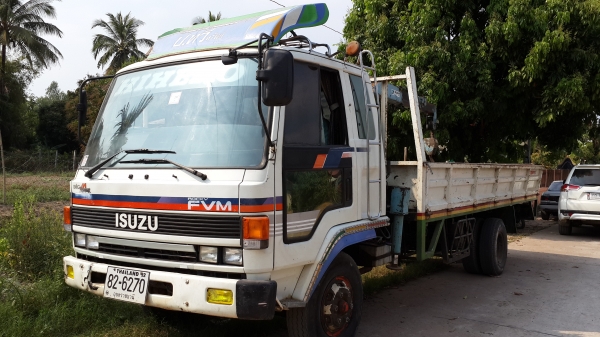 ขายด่วนหกล้อ ISUZU ROCKY 175 เบรคทิฟฟี่พวงมาลัยเพาเวอร์ติดเครนสภาพพร้อมใช้ราคาโคตรถูกรีบโทร0801515451