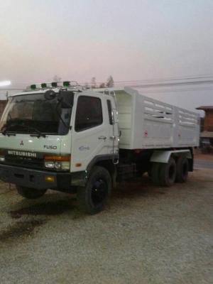 ขายรถ สิบล้อ Fuso 627m6 260 แรง  ปี 48 ต่อดั้มมาใหม่ เอกสารพร้อมโอน