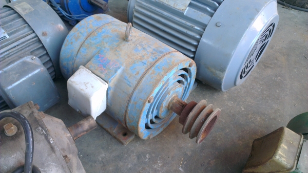 Sell> ขายมอเตอร์มือสอง Mitsubishi 3 เฟส 7.5 แรง 1,450 รอบ เดินนิ่ม นครปฐมครับ