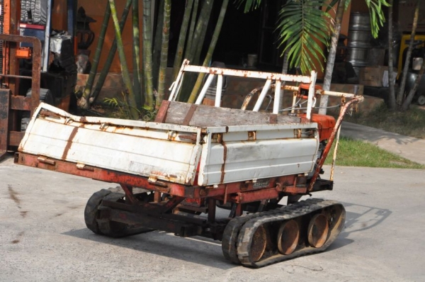 ขายรถบรรทุก ตีนตะขาบKUBOTAดีเซล สภาพสวยจัด เดิมญี่ปุ่น อะเนคประสงค์16,500เท่านั้น!!