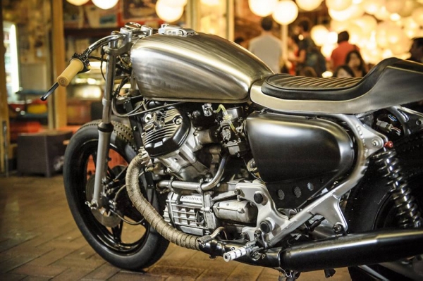 รับบิ้วประกอบเก็บงานทำสีดัดแปลงบิ๊กไบค์ทุกรุ่นเข้ามาดูก่อนได้ครับก่อนตัดสินใจ