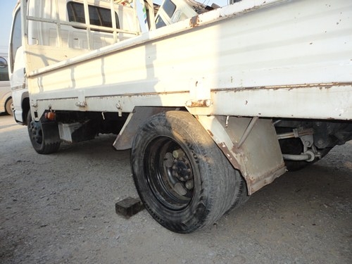 รถบรรทุก6ล้อป้ายเล็กไม่ติดเวลา