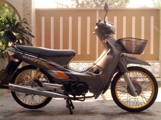 ขออนุญาติขาย HONDA WAVE 100 สวยๆ โอนให้ฟรีครับ