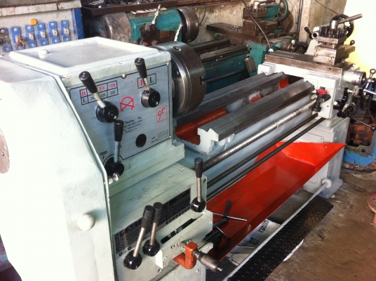 ขายเครื่องกลึง 6 ฟุต 3 เพลามีเบรค