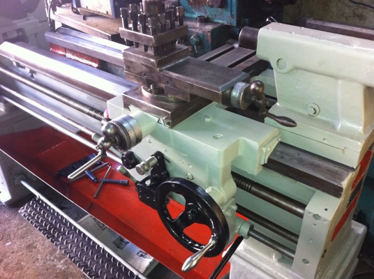 ขายเครื่องกลึง 6 ฟุต 3 เพลามีเบรค