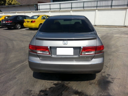 -----ขาย HONDA ACCORD V6 ปึ 2004------