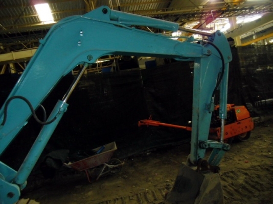 ต้องการขาย Kobelco 30sr-3