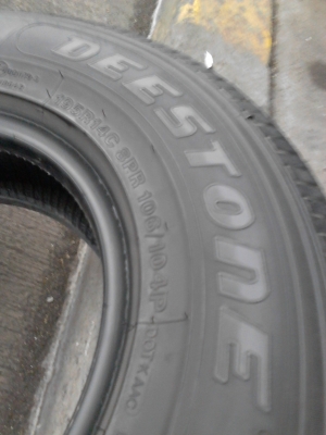 195R14  DEESTONE PAYAK R401  มี 1 เส้น  โทร.081-427-3941
