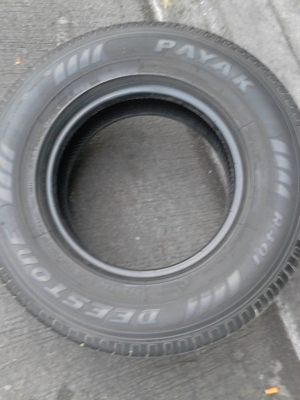 195R14  DEESTONE PAYAK R401  มี 1 เส้น  โทร.081-427-3941