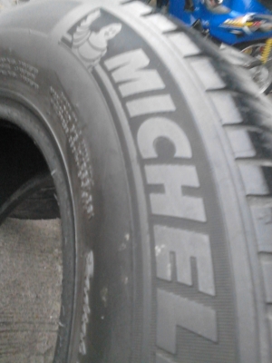 ขายยาง185/70R14และ195/70R14 มีอย่างละเส้น รวม 2 เส้น TEL.081-427-3941 ขายยาง185/70R14และ195/70R14 มีอย่างละเส้น รวม 2 เส้น TEL.081-427-3941