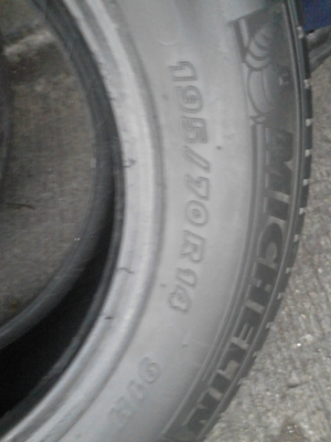 ขายยาง185/70R14และ195/70R14 มีอย่างละเส้น รวม 2 เส้น TEL.081-427-3941 ขายยาง185/70R14และ195/70R14 มีอย่างละเส้น รวม 2 เส้น TEL.081-427-3941