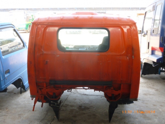 แสงฟ้าเต้นรถ///จำหน่ายหัวเก๋งเก่าญี่ปุ่น NKR หัวสูง สภาพสวยอุปกรณ์ครบ