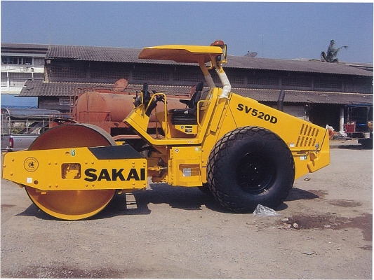 รถบดสั่นสะเทือนล้อเรียบ SAKAI รุ่น SV520D