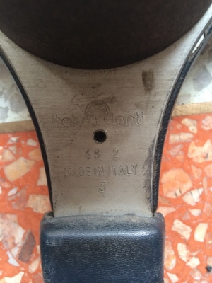 พวงมาลัย 3 พวงคับ พวงมาลัย 3 พวงคับ