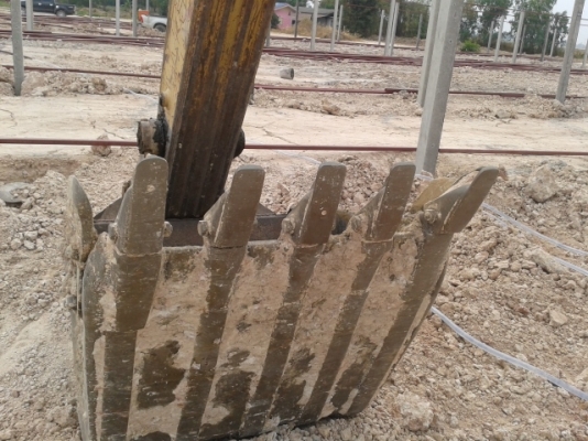 ขายโคมัทสุพีซี200รุ่น5คอนโทลยาวใหญ่สภาพดีเจ้าของซื้อป้ายแดงมา ตอนนี้เลิกใช้หมดงานแล้วอยากขาย