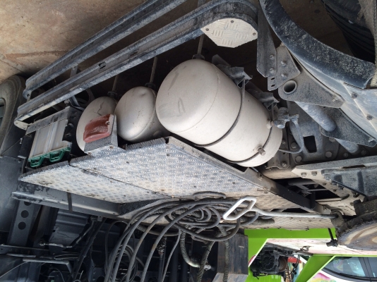 ขายด่วน หัวลากพร้อมหางโรเบท 420 แรง ยางดีทุกเส้น