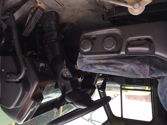 ขายด่วน หัวลากพร้อมหางโรเบท 420 แรง ยางดีทุกเส้น