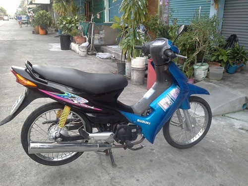 Smash ปี 47 รถบ้าน สวยมาก วิ่ง 8,000 กม.ไมล์แท้ๆ ชุดสีสวยสด เครื่องเดิม แน่นๆ เอกสารครบ Smash ปี 47 รถบ้าน สวยมาก วิ่ง 8,000 กม.ไมล์แท้ๆ ชุดสีสวยสด เครื่องเดิม แน่นๆ เอกสารครบ