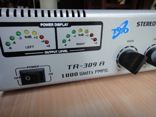 เครื่องขยายเสียง 1000 W.pmpo ส่ง จ.ชัยภูมิ ครับ เครื่องขยายเสียง 1000 W.pmpo ส่ง จ.ชัยภูมิ ครับ