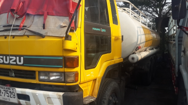 รถ แท้งค์น้ำมัน 10 ล้อ 15000 ลิตร