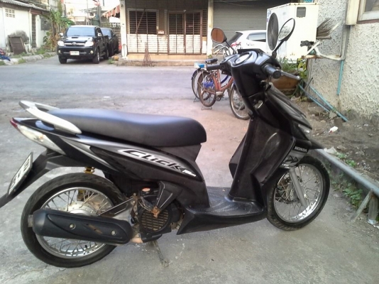 Click ปี 50 สีดำ รถบ้าน เครื่องเดิม แน่นๆ ไม่หลวม ไม่ควันขาว ชุดสีสวยสด เอกสารครบ