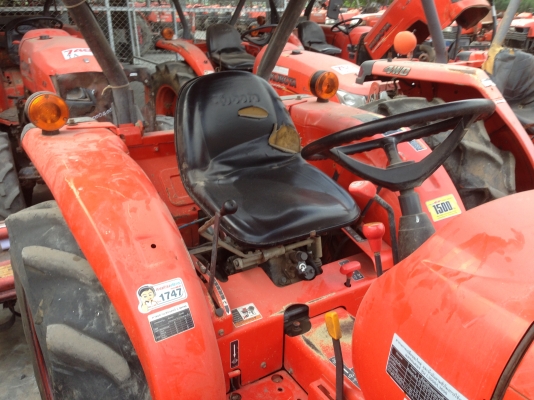 ขอโทษทีครับลงราคาผิด 320,000 KUBOTA L3608 พร้อมใบมีดดันดินคานบน พร้อมโรตารีตราช้างเอาไปเลย