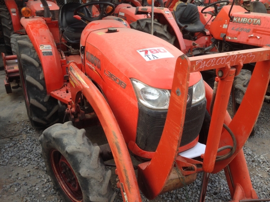 ขอโทษทีครับลงราคาผิด 320,000 KUBOTA L3608 พร้อมใบมีดดันดินคานบน พร้อมโรตารีตราช้างเอาไปเลย