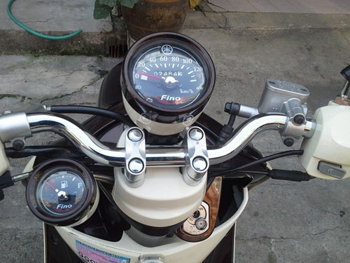 Fino ปี 55 เกย์แยก หัวฉีด รถสวยมาก เหมือนมือ1 วิ่ง 7,000 กม.เครื่องกริ๊บๆ