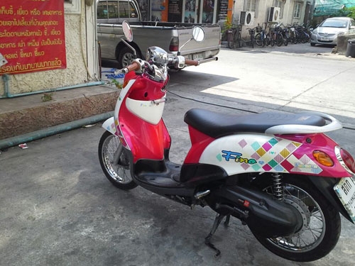 Fino ปี 54 สีครีม ชมพู รถสวยมาก ชุดสีสด เครื่องเดิม แน่นๆ ทดลองขับได้ทุกวัน ไม่ซื้อ ไม่ว่ากัน