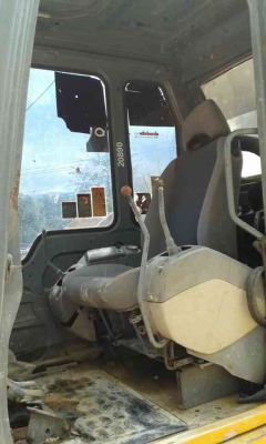 ขาย..PC60-7  รถใช้งานอยู่ พร้อมใช้ ช่วงล่างสวยโซ่ดี เครื่องเดิมแน่น...