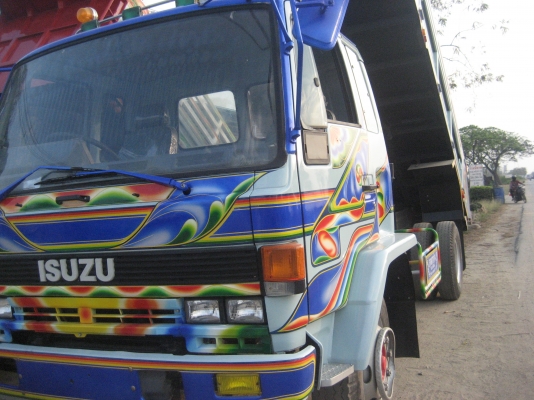 isuzu 6 ล้อ รถสวย เครื่องดี พร้อมใช้งาน isuzu 6 ล้อ รถสวย เครื่องดี พร้อมใช้งาน