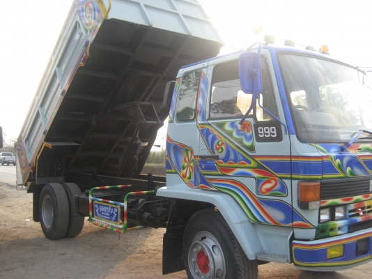 isuzu 6 ล้อ รถสวย เครื่องดี พร้อมใช้งาน