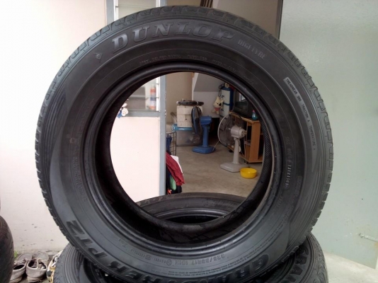 ยางรถยนต์มือสอง Dunlop 225/65 R17 ปี 08